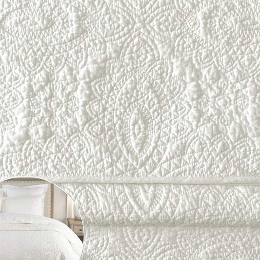 Aida Ivory Quilt - Queen