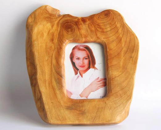 Hand-Crafted Root Wood Live Edge Picture Frame - 5"